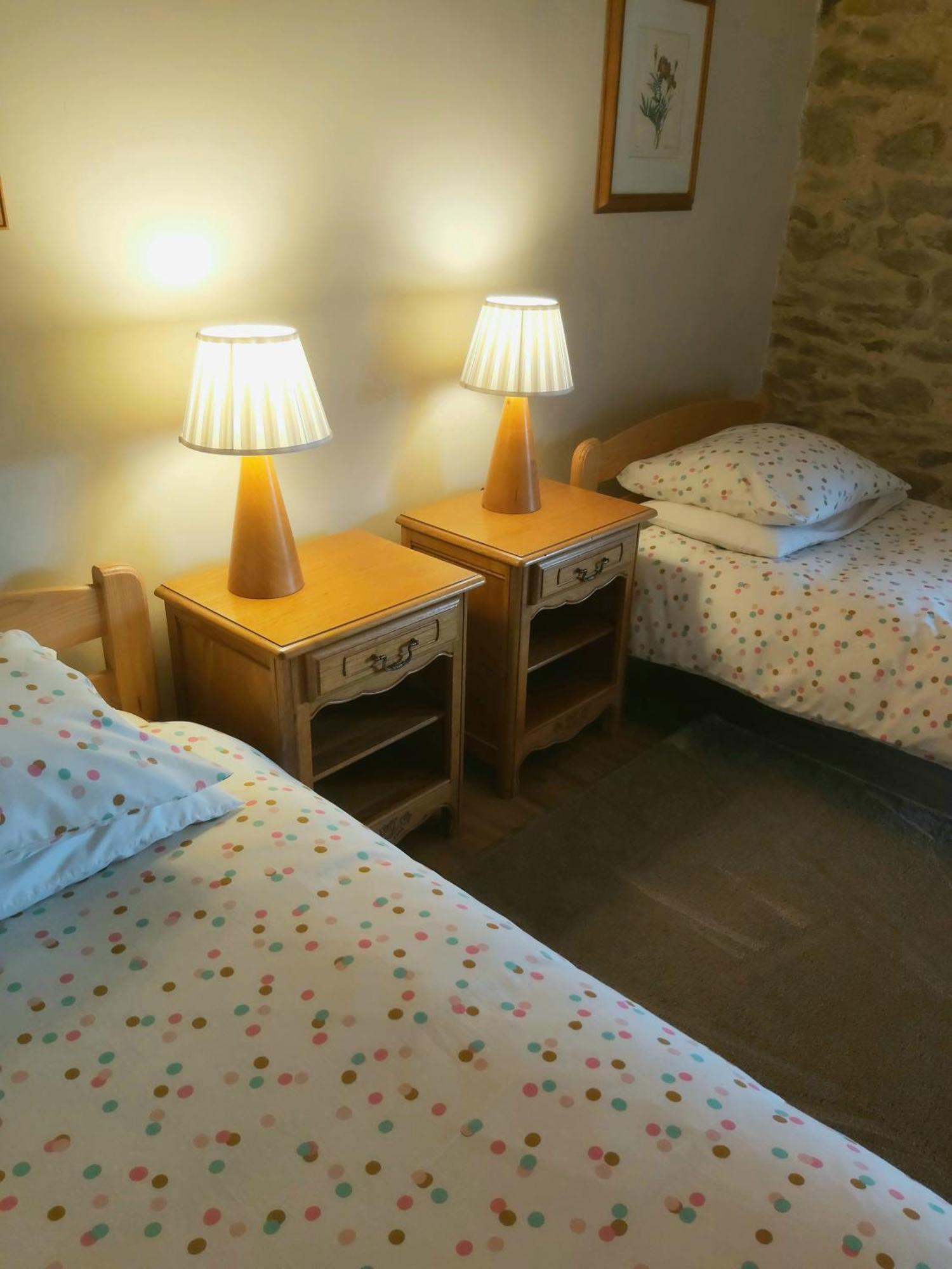 Beautiful 2 Bed Cottage With Swimming Pool Pagéas Δωμάτιο φωτογραφία